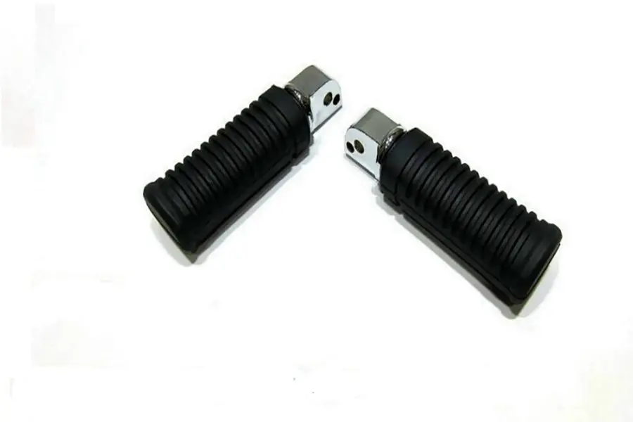 M8 Passenger Footpeg Set Chrome - V-Twin Mfg. 1