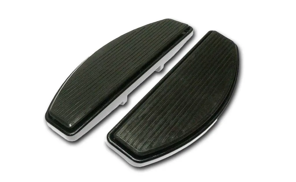 M8 Footboard Kit Chrome - V-Twin Mfg. 1