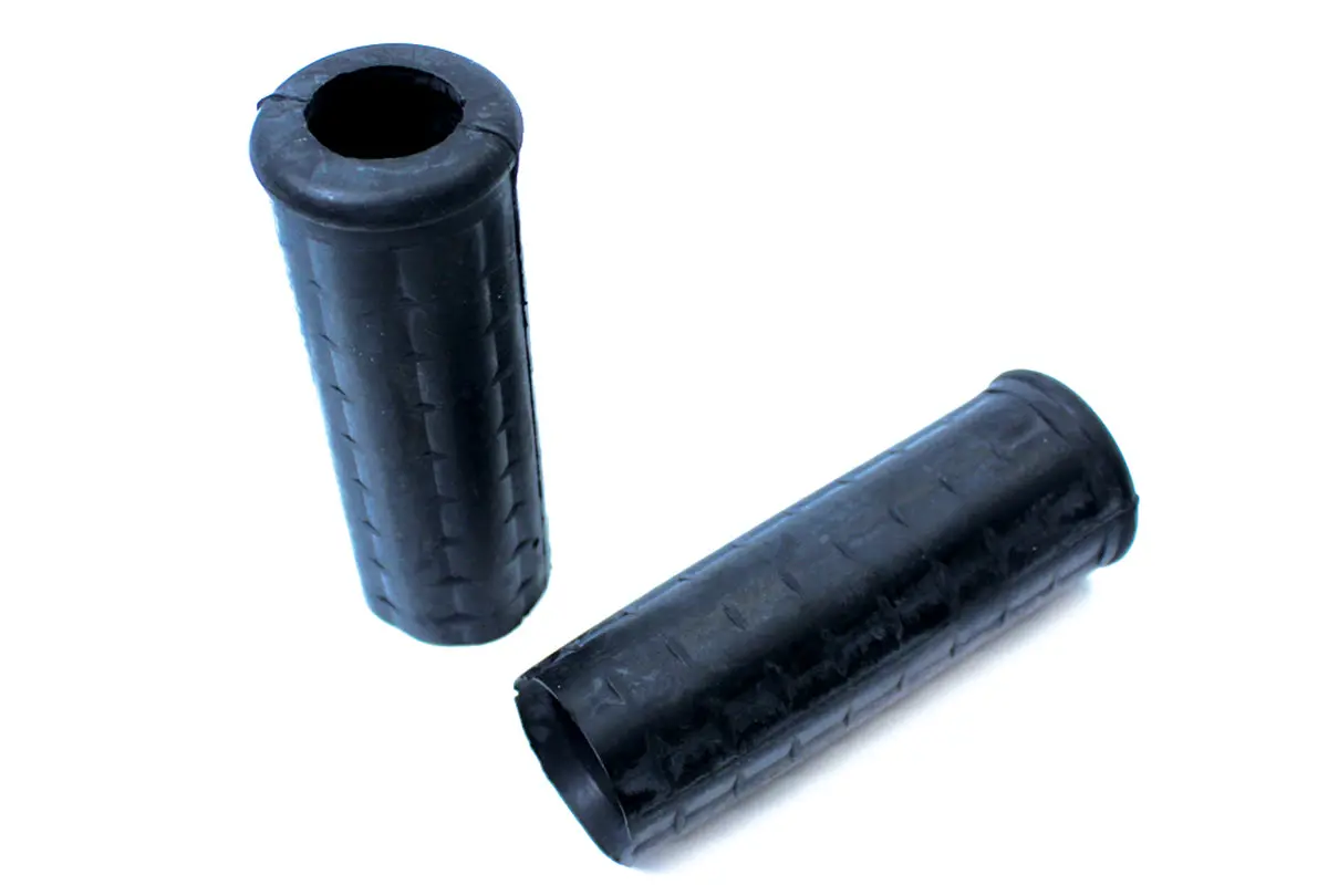 Replica Black Waffle Grips With Plug Hole - V-Twin Mfg. 1