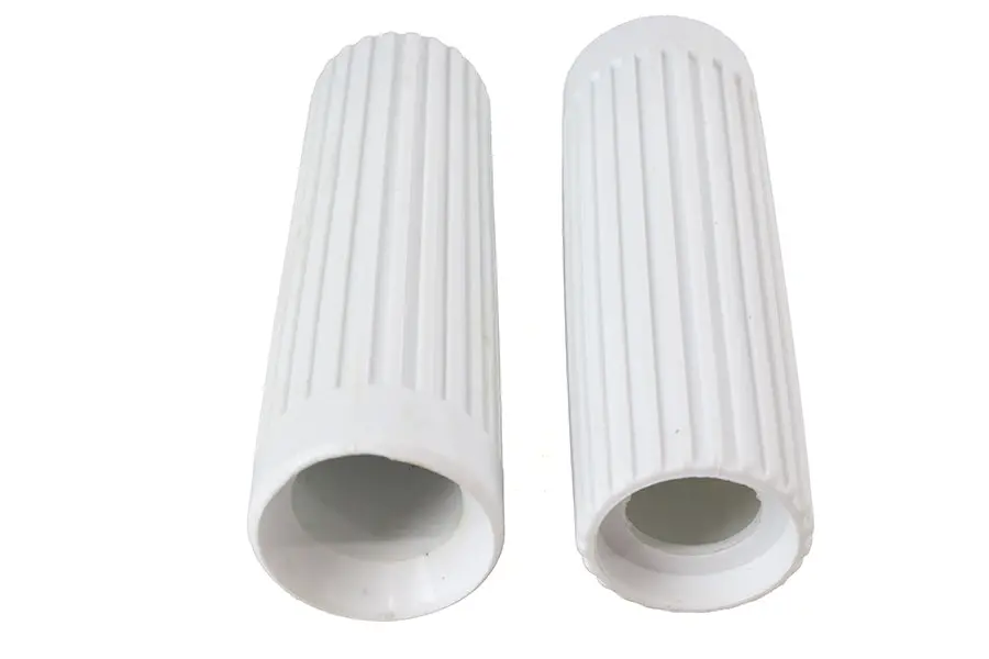 Replica Rib Style Grip Set White - V-Twin Mfg. 1