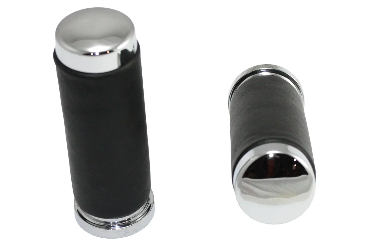 Black Leather Grip Set With Smooth End Caps - V-Twin Mfg. 1