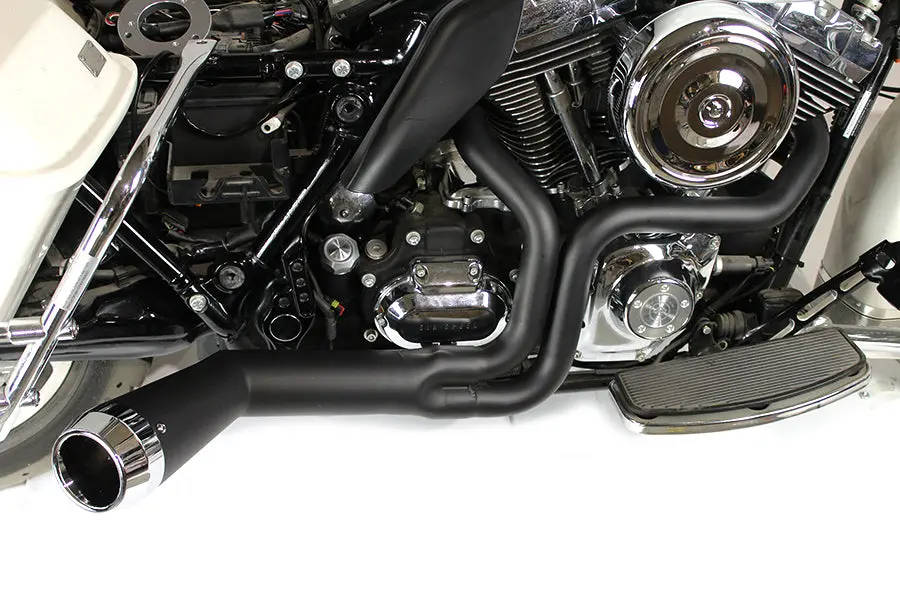 Flt Offset Megaphone 2:1 Exhaust Black With Chrome Tip - V-Twin Mfg. 1