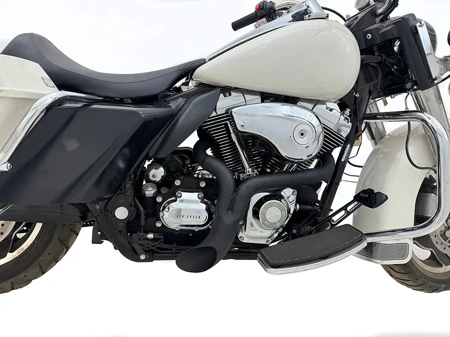 Wyatt Gatling Fxd Ground Pounder Black - V-Twin Mfg. 1