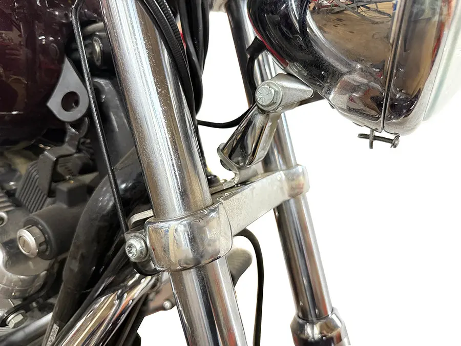 39Mm Bottom Mount Headlamp Bracket - V-Twin Mfg. 1
