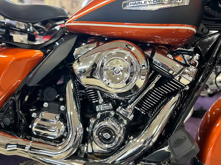 M8 8 Inch Round Air Cleaner Assembly Chrome - V-Twin Mfg. 1