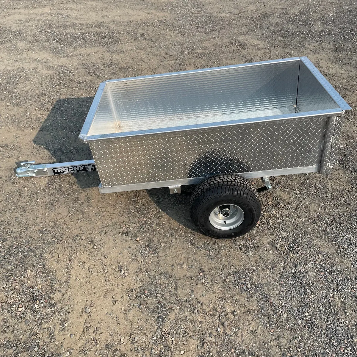 Trophy Trailer - Aluminum Yard Trailer - Diamond Plate Sides - 33" X 60" - Lift Out Rear Gate 1